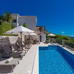 Maria - Exclusive Privacy Villa *
