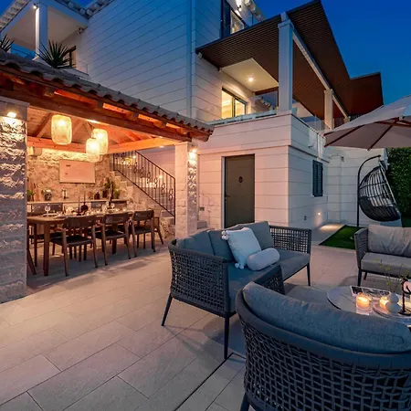 Maria - Exclusive Privacy *