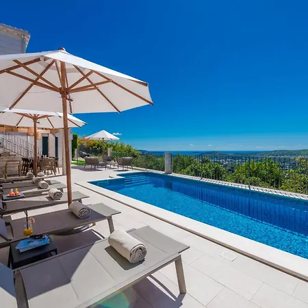 Maria - Exclusive Privacy Villa