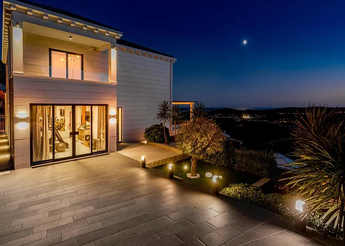 Maria - Exclusive Privacy