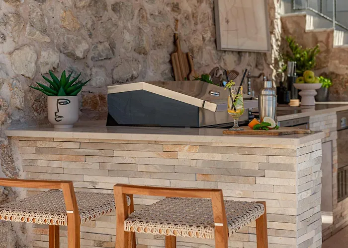 Maria - Exclusive Privacy