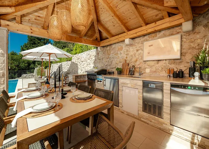 Maria - Exclusive Privacy Villa