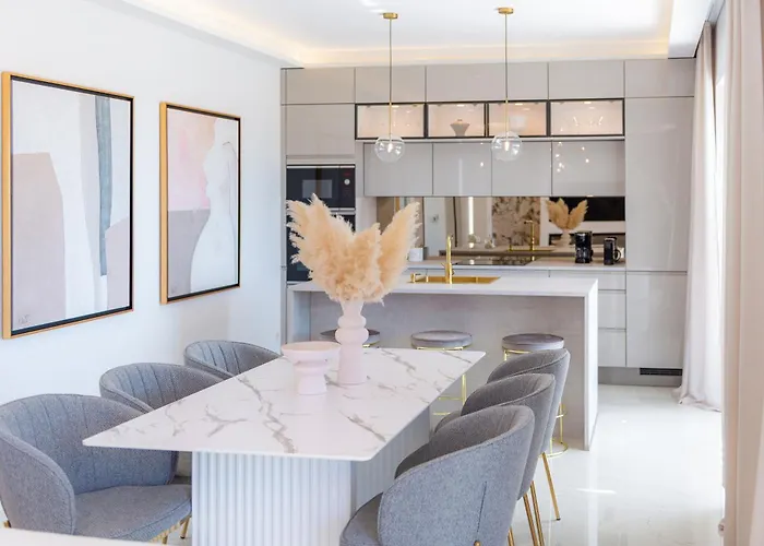 Maria - Exclusive Privacy