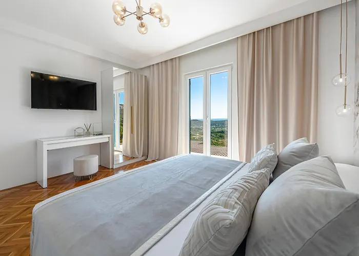 Maria - Exclusive Privacy Villa