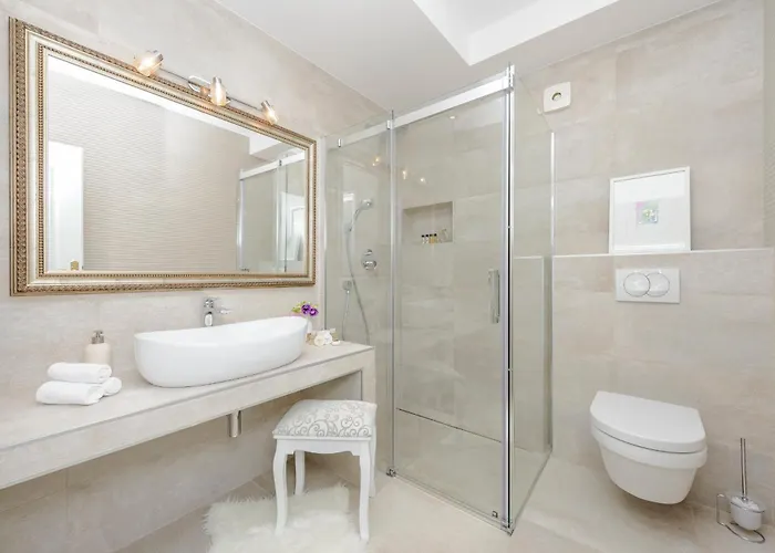 Maria - Exclusive Privacy