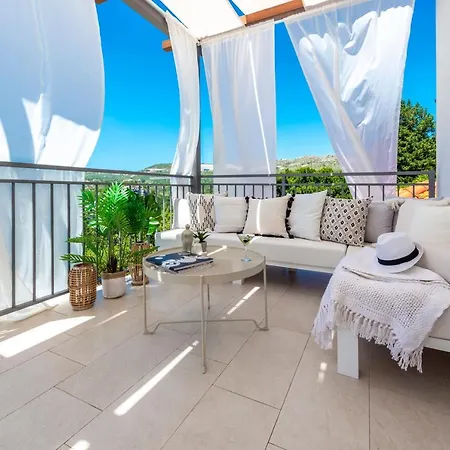 Maria - Exclusive Privacy Dubrovnik