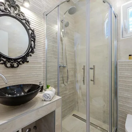 Maria - Exclusive Privacy Villa