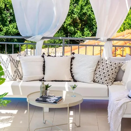 Maria - Exclusive Privacy Villa *